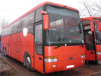 Volvo VanHool B12 - Bus pariwisata