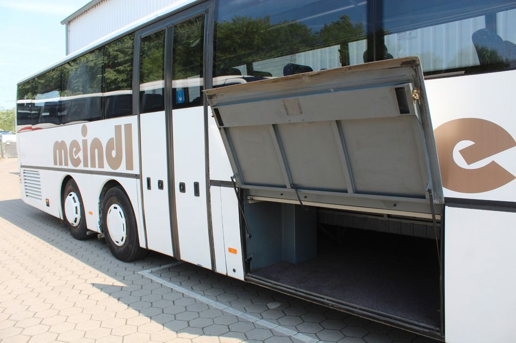 Bus pinggiran kota Neoplan N 3318/3 UE Euroliner (Klima): gambar 9