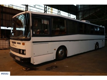 Bus pariwisata Scania K112: gambar 1