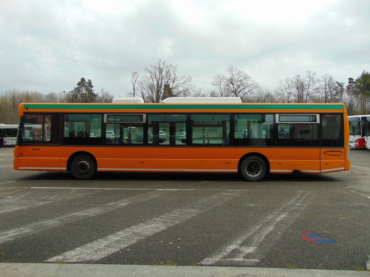 Bus kota Scania OMNICITY CN270: gambar 4