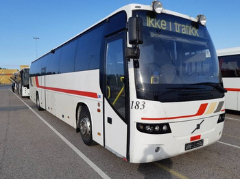 Bus pariwisata VOLVO B12M CARRUS 9700S; 13,48m; 54 seats: gambar 1