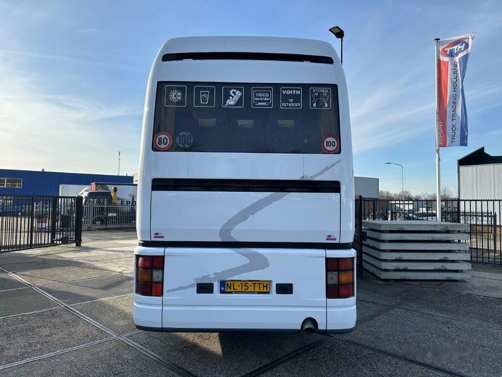 Bus pariwisata Volvo B12B Retarder 57 seats TV Frigo: gambar 25