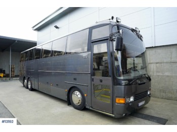 Bus pariwisata Volvo B-12: gambar 1