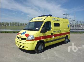 RENAULT MASTER 4x2 - Ambulans