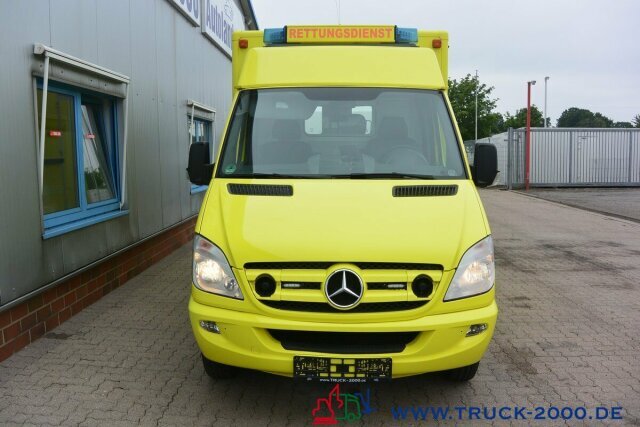 Ambulans Mercedes-Benz Sprinter 516 CDI Intensiv- Rettung- Krankenwagen: gambar 14