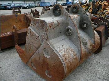 Liebherr 932 - Ember