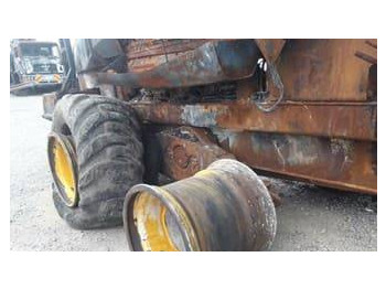 Traktor kehutanan Ponsse Buffalo breaking for parts: gambar 4