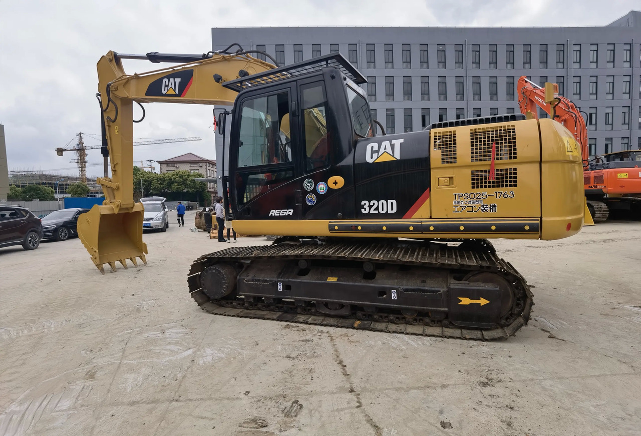 Ekskavator perayap CAT used excavators caterpillar 320D 320DL 320D2 crawler excavator machine price china trade: gambar 2