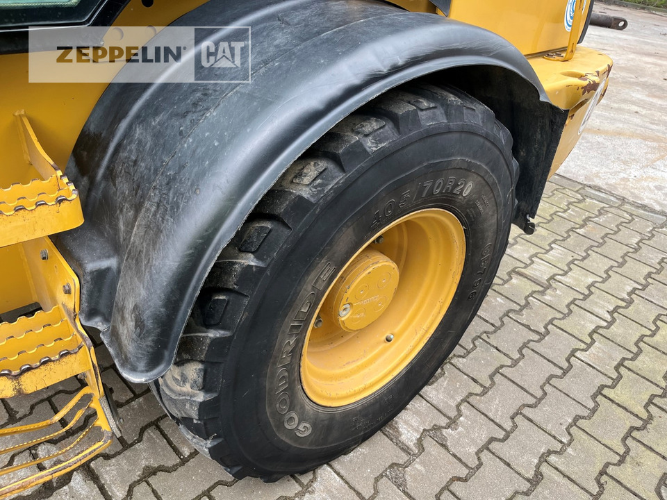 Wheel loader Cat 908M: gambar 10