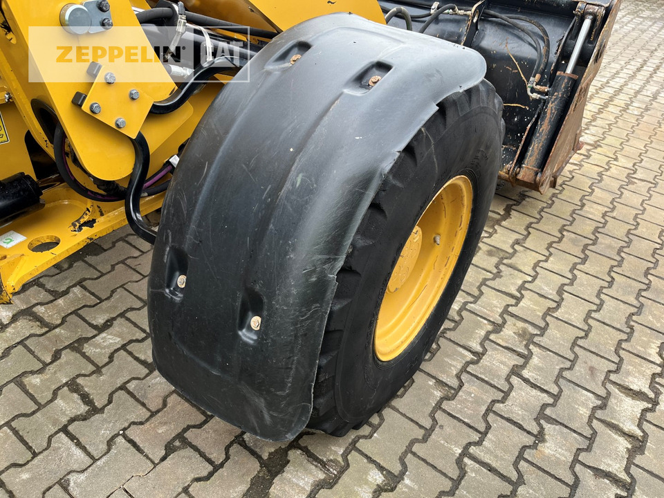 Wheel loader Cat 908M: gambar 6