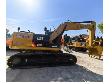 Caterpillar 320D excavator - Ekskavator perayap: gambar 1