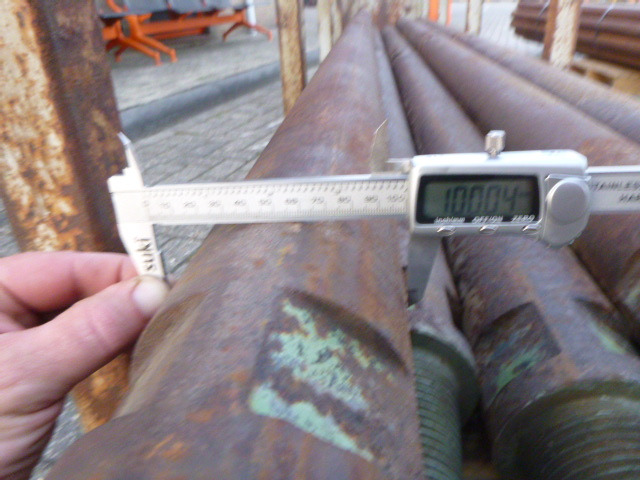 Anjungan pengeboran Drilling pipes API 100 mm - 150 cm: gambar 11