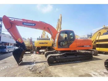 Ekskavator perayap Doosan 22 ton crawler excavator Doosan DX220 hydraulic excavator for sale