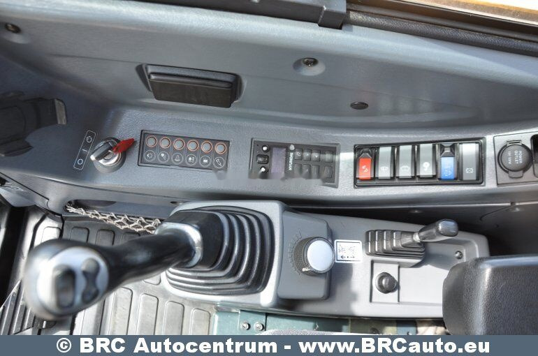Ekskavator mini Hyundai R60CR-9A Rototilt: gambar 22