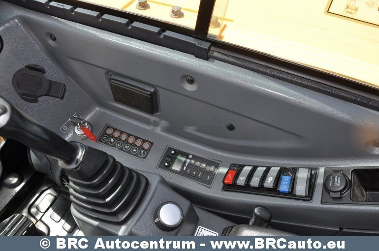 Ekskavator mini Hyundai R60CR-9A Rototilt: gambar 26