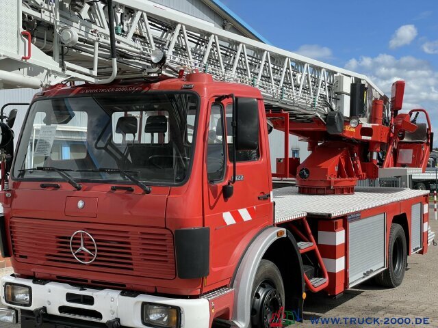 Platform udara yang dipasang di truk Mercedes-Benz 1422NG Ziegler Feuerwehr Leiter 30m Rettungskorb: gambar 4