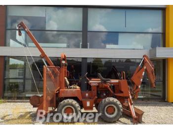 Ditch Witch 5700DD  - Mesin penggali parit