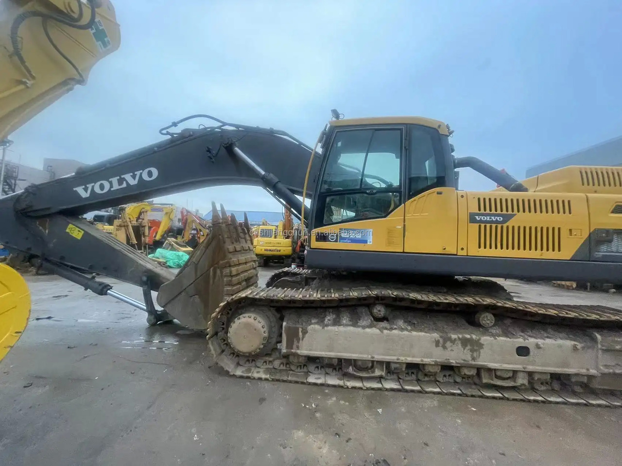 Ekskavator perayap New arrival second hand  hot selling Excavator construction machinery parts used excavator used  Volvo EC480D  in stock for sale: gambar 3