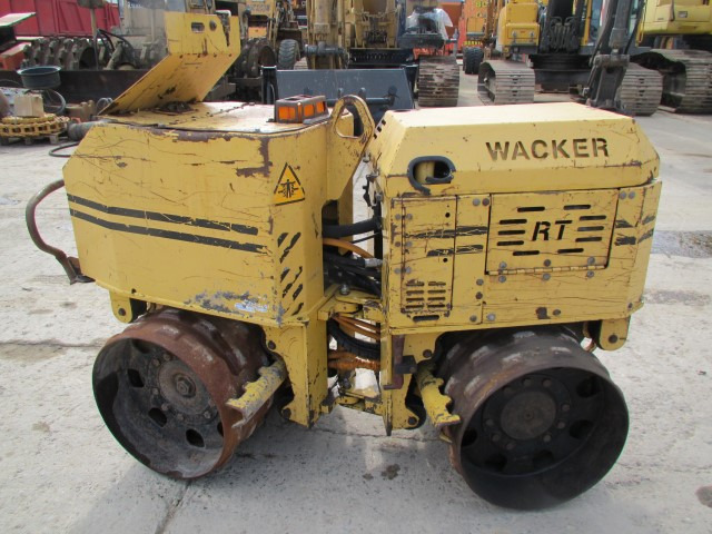 Roller mini Wacker RT 820 H: gambar 13
