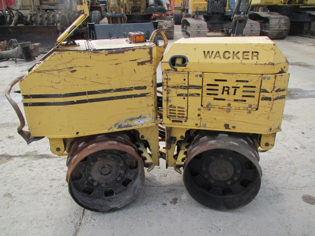 Roller mini Wacker RT 820 H: gambar 10