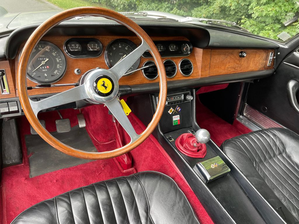 Mobil Ferrari 330 GT Coupe 2+2/TÜV neu/H-Zulassung: gambar 9