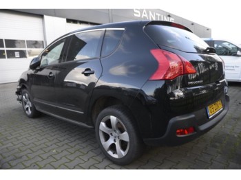 Peugeot 3008 1.6 HDI 112pk Blue Lease Schade/Unfall - Mobil