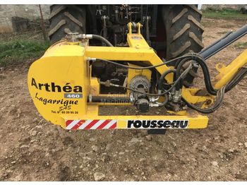 Rousseau ARTHEA 460 - Mesin pemotong padang rumput