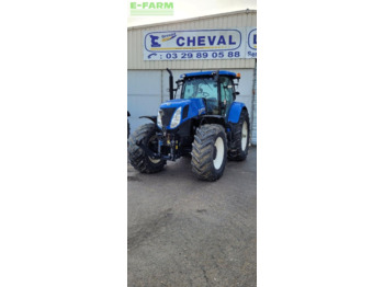 Traktor New Holland t7 220 pc sw: gambar 5