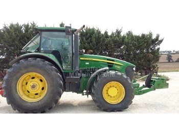 John Deere 7730 - Traktor