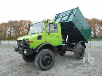 Mercedes-Benz UNIMOG U1700 - Traktor