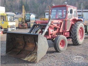 Volvo BM T500 Traktor med utrustning  - Traktor