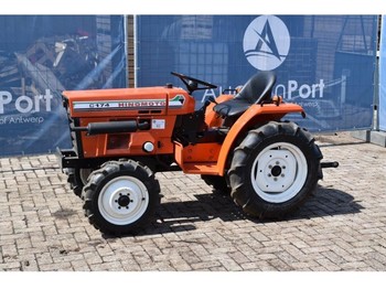 Hinomoto C174 - Traktor kompak