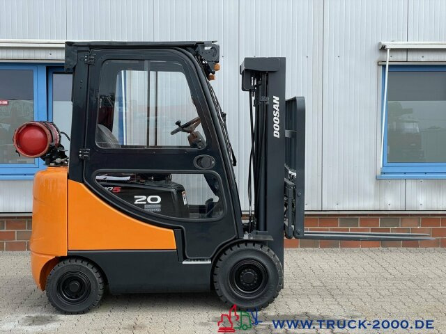Forklift Doosan G20SC-5 Hubhöhe 4.5 m 2000 Kg 4505 h Neue Reifen: gambar 12