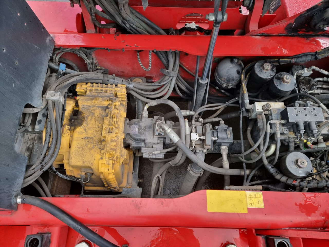 Forklift diesel KALMAR DCG160-12: gambar 8