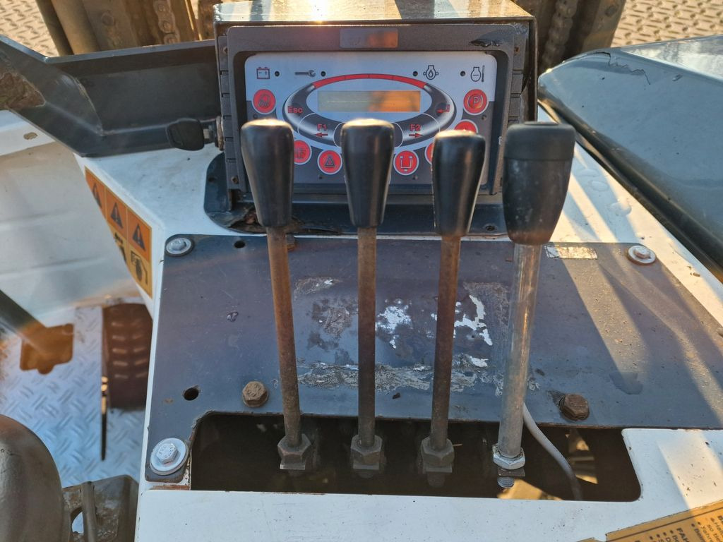 Forklift yang dipasang di truk Moffett M4 20.1 Mitnahmestapler / 2009 / Teleskopgabeln: gambar 10