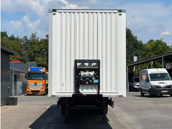 Semi-trailer kotak tertutup baru Kässbohrer SBT XS: gambar 3