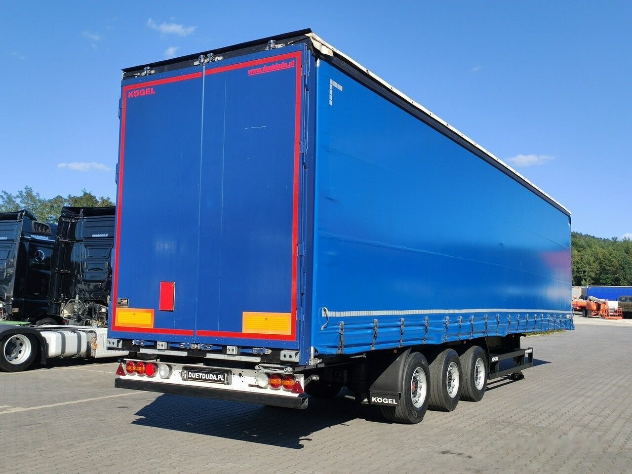 Semi-trailer dengan terpal samping Kögel S24: gambar 10