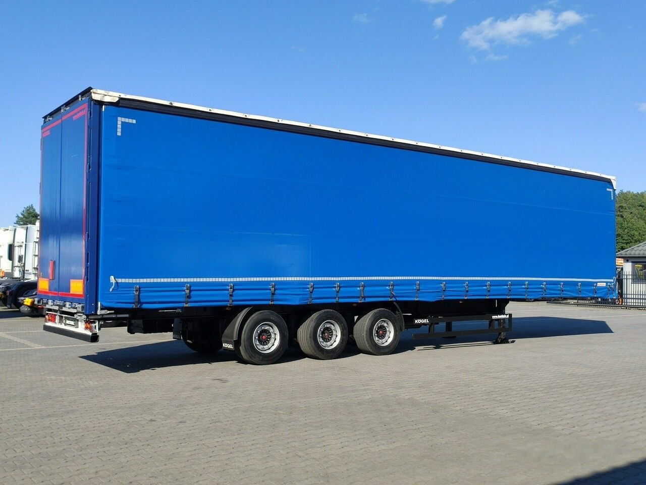 Semi-trailer dengan terpal samping Kögel S24: gambar 9
