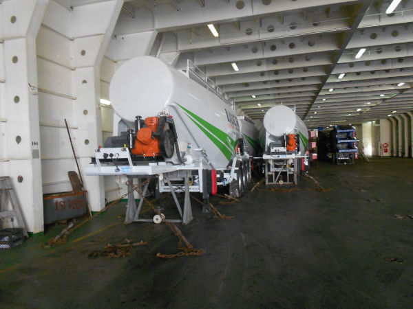 Semi-trailer tangki untuk pengangkutan semen baru LIDER 2024 YEAR NEW BULK CEMENT manufacturer co.: gambar 10