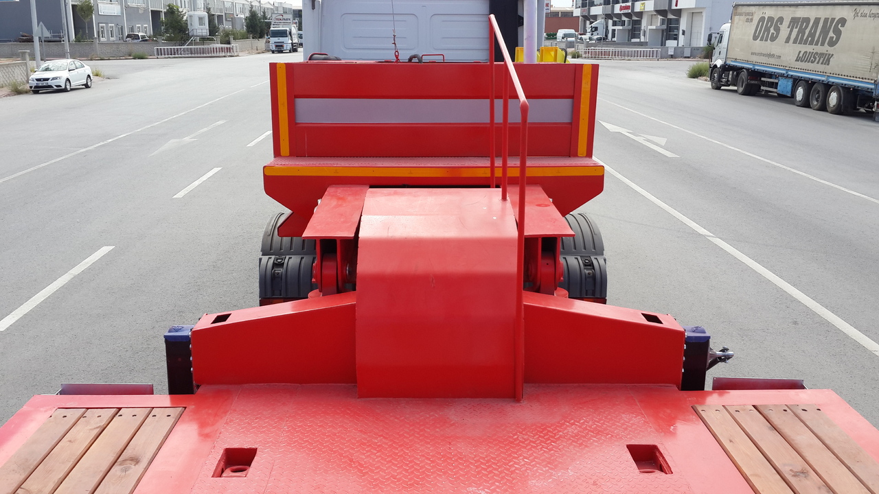 Semi-trailer low bed baru LIDER 2024 model new from MANUFACTURER COMPANY Ready in stock: gambar 2