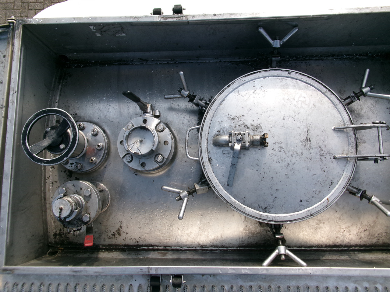 Semi-trailer tangki untuk pengangkutan bahan kimia Magyar Chemical tank inox L4BH 34 m3 / 1 comp: gambar 25