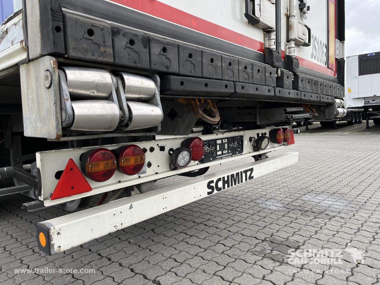 Semi-trailer isotermal SCHMITZ Auflieger Tiefkühler Multitemp Double deck: gambar 7