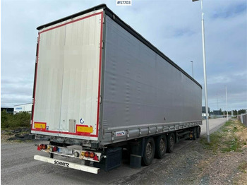 Semi-trailer dengan terpal samping SCHMITZ