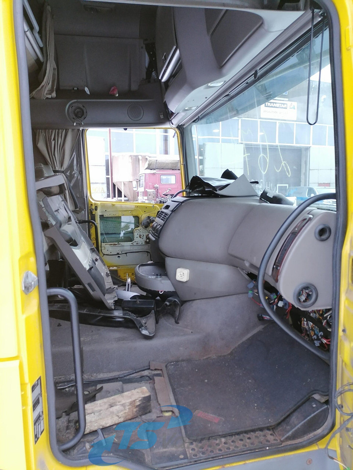 Kabin dan interior untuk Truk DAF Cab XF105: gambar 23