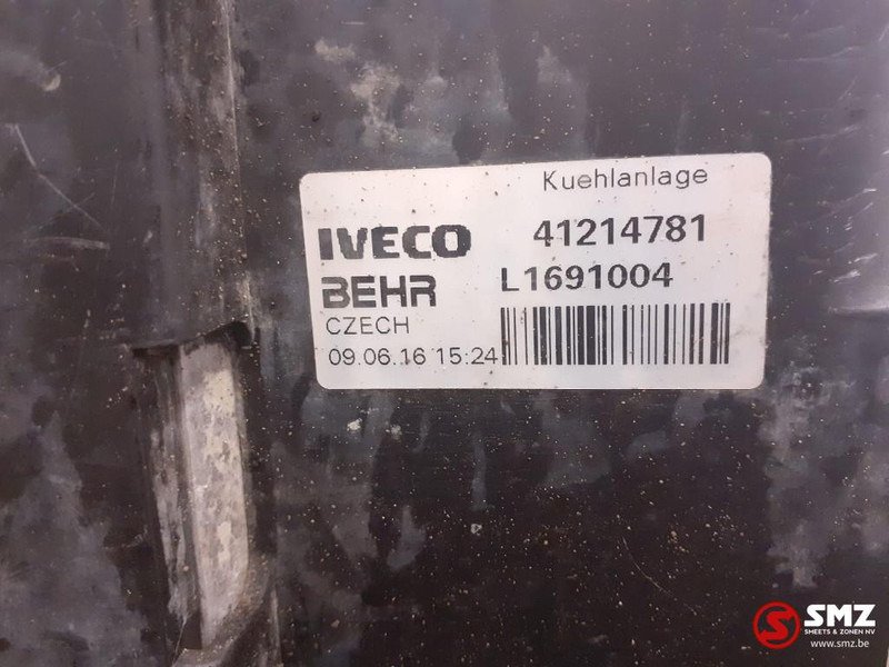 Radiator untuk Truk Iveco Occ radiator + intercooler + condensator Iveco: gambar 6