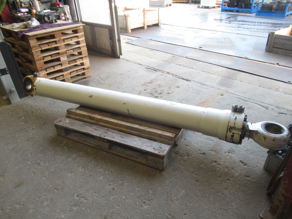 Silinder hidrolik untuk Peralatan konstruksi Liebherr R954C HD -: gambar 2