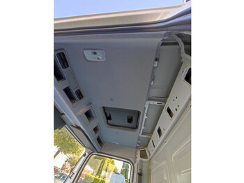 Kabin dan interior untuk Truk Mercedes-Benz ATEGO 4 CYLINDERS EURO 5 EURO 6: gambar 4