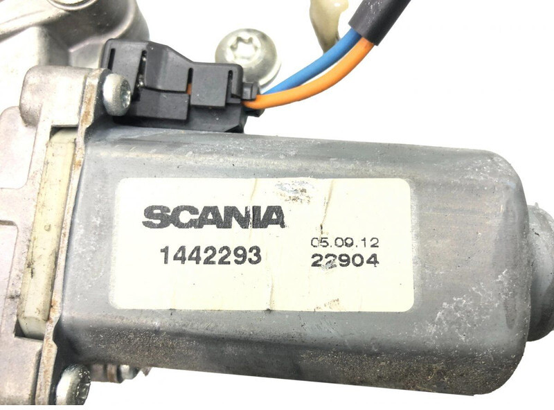 Tubuh dan eksterior Scania R-series (01.04-): gambar 6