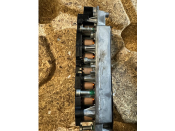 Gearbox dan bagiannya untuk Truk ZF Ventilblock TRAXON Getriebe 0501330550: gambar 4