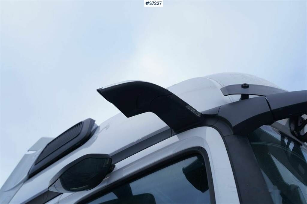 Tractor head Mercedes-Benz Actros 6x2 Tractor Unit with Mirrorcam: gambar 28